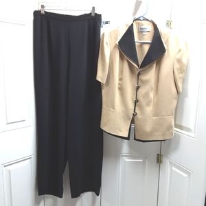 Danny & Nicole short sleeve suit